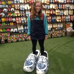 Meet your Posher, Casey